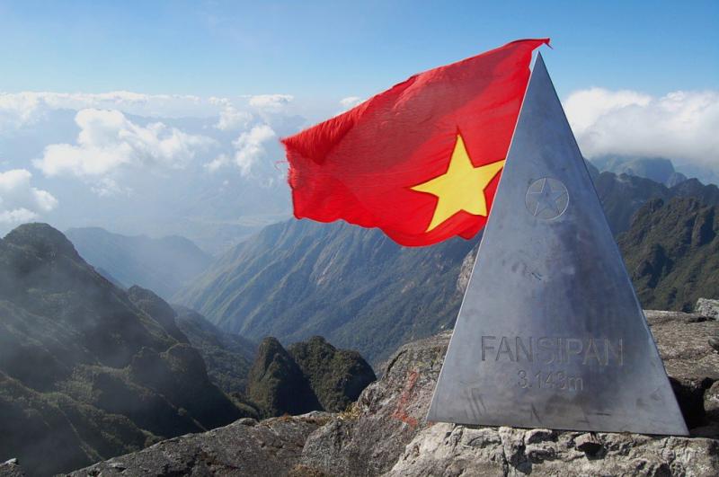TOUR MIỀN BẮC 5 NGÀY 4 ĐÊM: SÀI GÒN - YÊN BÁI - MÙ CĂNG CHẢI - SAPA - FANSIPAN
